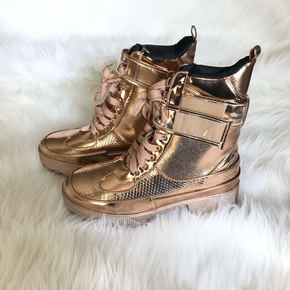 Unilady | Lug Sole Combat Boots - Picture 11 of 17
